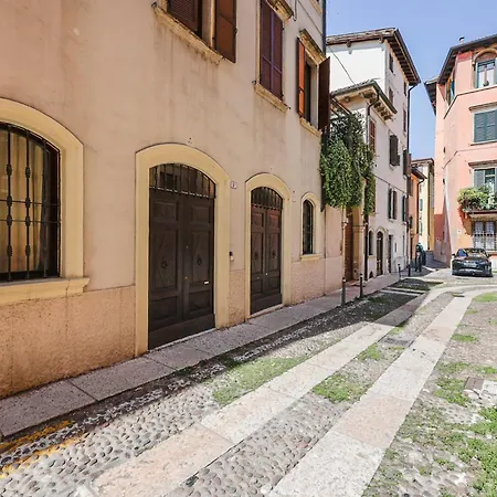 Apartamento And Juliet *